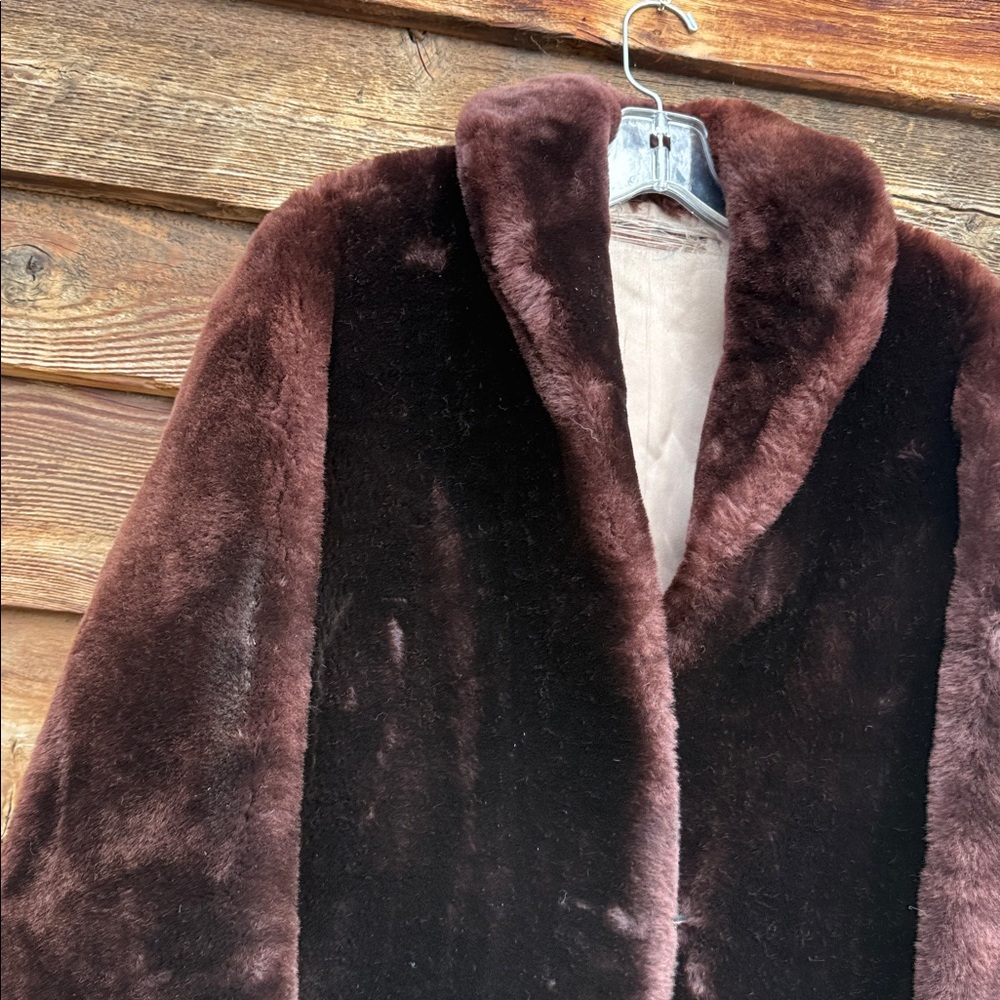 Vintage fur coat - Picture 2 of 5